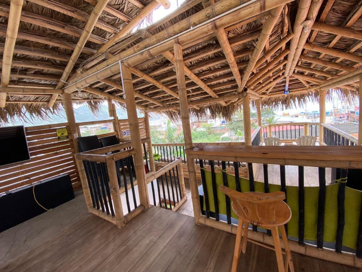 Haus Quentin Hotell Puerto López Eksteriør bilde